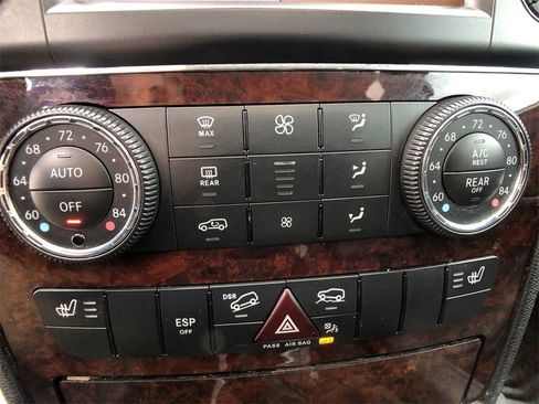 Used 2010 Mercedes-Benz ML 350 4MATIC image 18