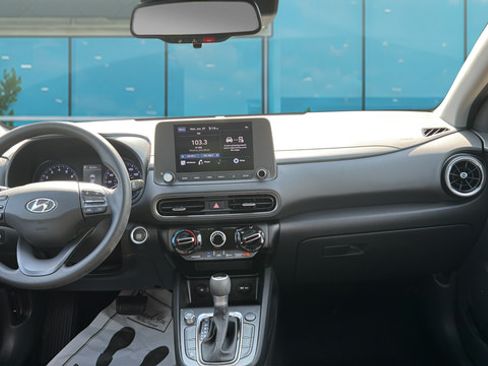 Used 2023 Hyundai Kona SEL FWD image 18