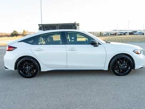 Used 2026 Honda Civic Sport image 7