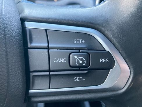 Used 2022 Jeep Compass Latitude w/ Convenience Group image 43