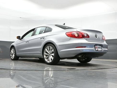 Used 2010 Volkswagen CC Luxury FWD image 42