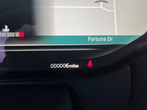 New 2026 Land Rover Range Rover Sport SE image 16