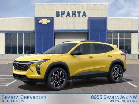 New 2025 Chevrolet Trax RS w/ Driver Confidence Package image 2