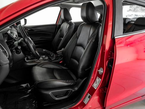 Used 2016 MAZDA MAZDA3 i Grand Touring image 34