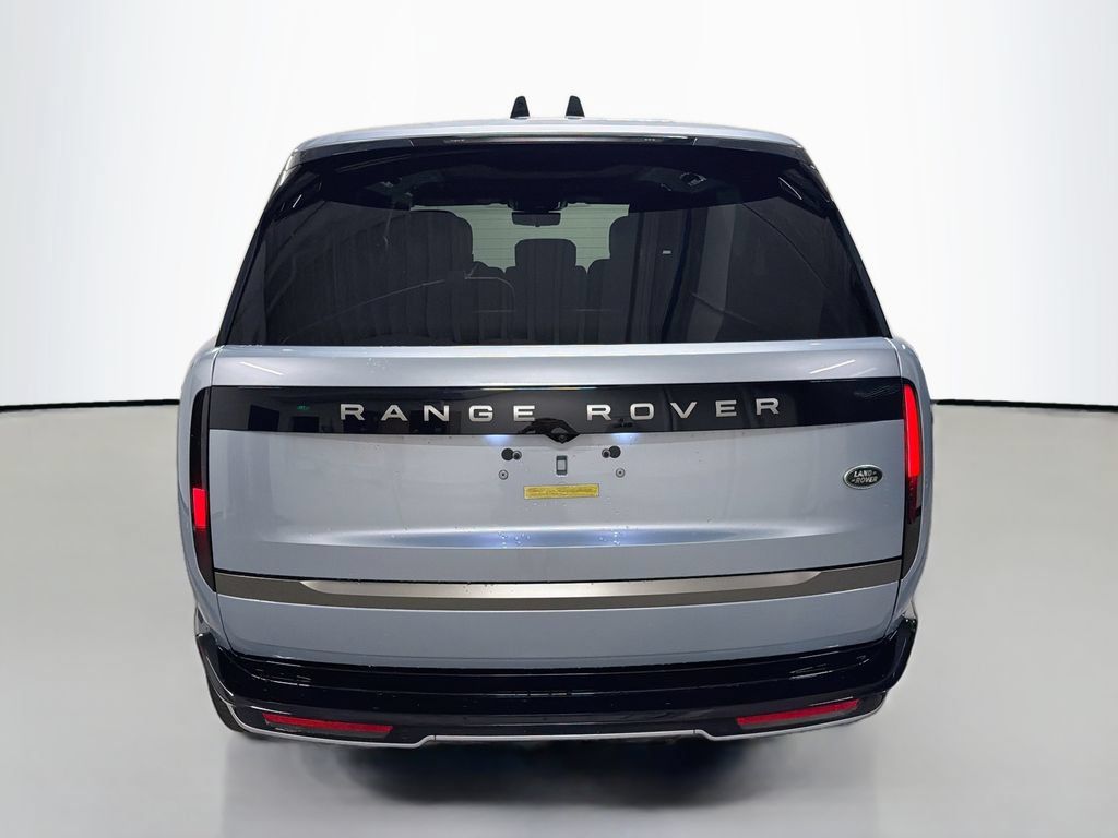 Used 2023 Land Rover Range Rover Long Wheelbase Autobiography AWD/4WD image 10