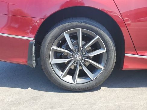 Certified 2021 Honda Accord EX-L image 5
