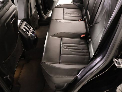 Used 2025 BMW X3 xDrive30i w/ Premium Package image 12