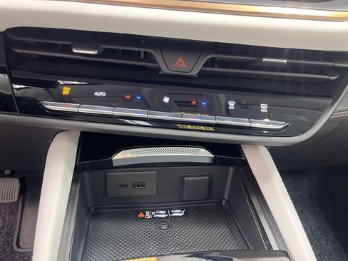 New 2026 Buick Envision Avenir AWD/4WD image 17