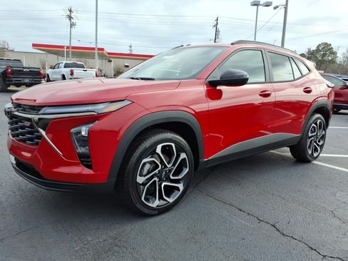 New 2026 Chevrolet Trax RS image 8