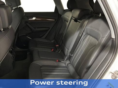Used 2023 Audi Q5 2.0T Premium w/ Convenience Package AWD/4WD image 19