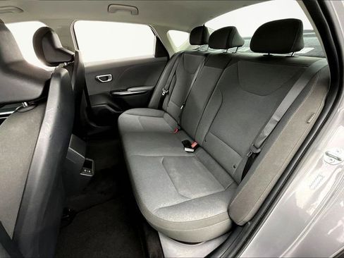 Used 2025 Kia K4 FWD image 26