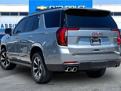 Used 2026 GMC Yukon AT4 Ultimate w/ LPO, Floor Liner Package AWD/4WD image 4