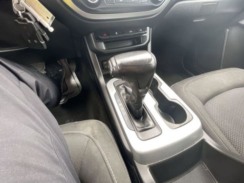 Used 2017 Chevrolet Colorado LT image 15