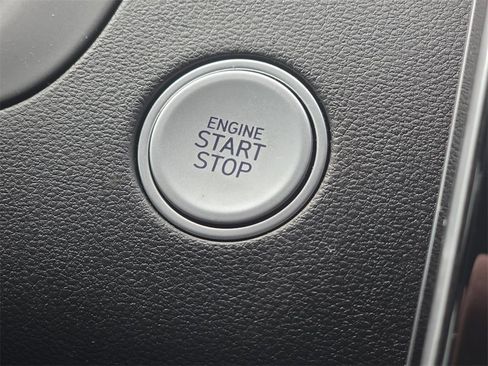 Used 2022 Hyundai Santa Cruz Limited image 25