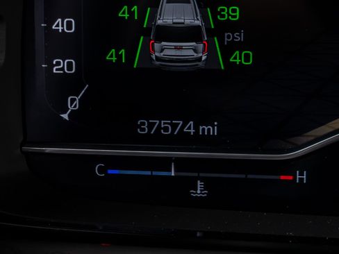 Used 2024 GMC Yukon Denali Ultimate AWD/4WD image 21