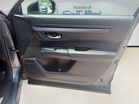 Certified 2023 Honda CR-V LX image 33