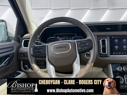 Used 2021 GMC Yukon Denali w/ Denali Premium Package image 23
