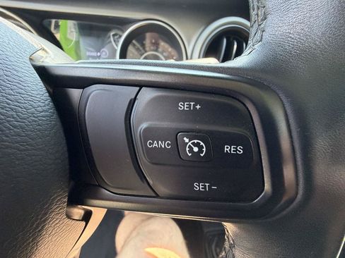 Used 2019 Jeep Wrangler Unlimited Sport S AWD/4WD image 20