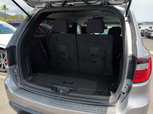 Used 2019 Dodge Durango SXT w/ 3rd Row Seating Group RWD image 18