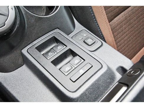 Used 2023 Ford Bronco Outer Banks AWD/4WD image 25