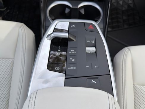 New 2026 BMW X1 xDrive28i w/ Technology Package image 21