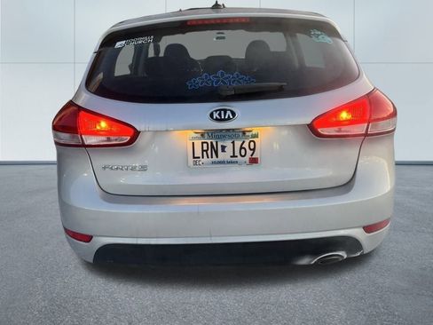 Used 2017 Kia Forte LX image 7