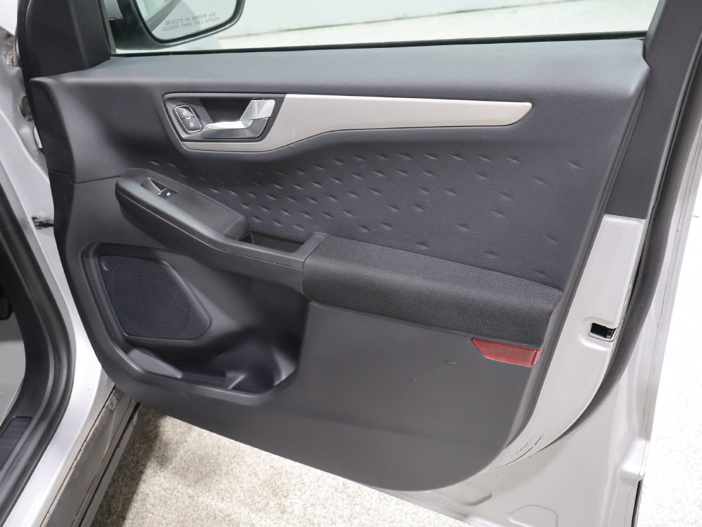 Used 2020 Ford Escape SE AWD/4WD image 24