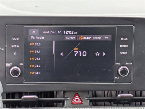 Used 2023 Kia Sportage LX image 21