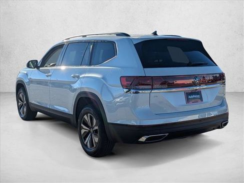 New 2026 Volkswagen Atlas SE image 8