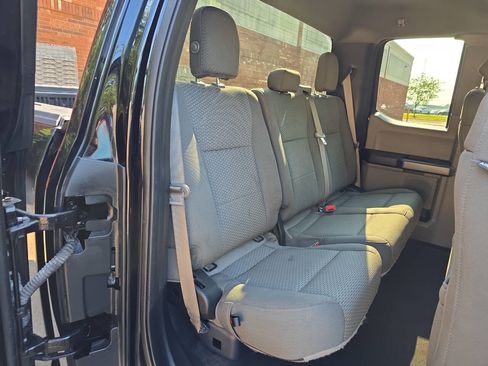 Used 2019 Ford F150 XLT w/ Equipment Group 301A Mid image 16