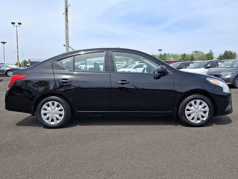 Used 2015 Nissan Versa S Plus image 7