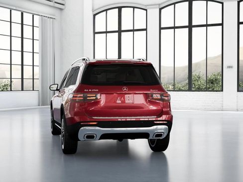 New 2026 Mercedes-Benz GLB 250 4MATIC image 26