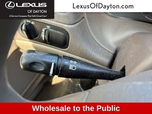 Used 2003 Chrysler Concorde LX image 16