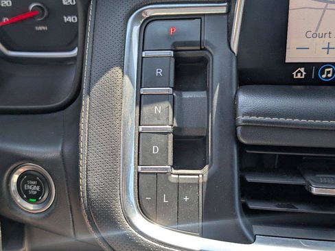 Used 2021 Chevrolet Tahoe Premier RWD image 24