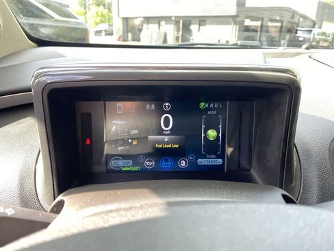 Used 2012 Chevrolet Volt Premium w/ Premium Trim Package FWD image 28