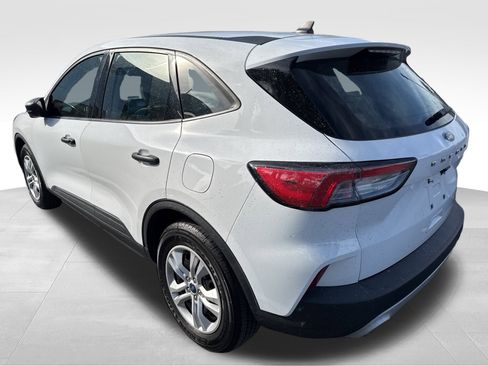 Used 2020 Ford Escape S image 7