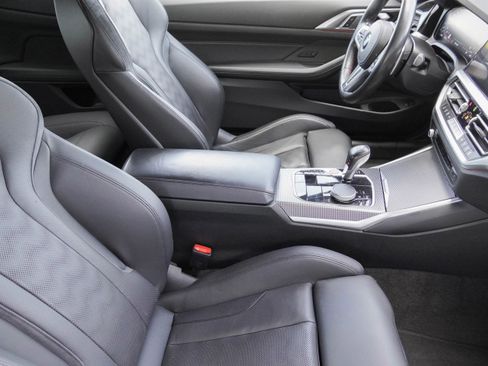 Used 2023 BMW M4 xDrive Competition image 12