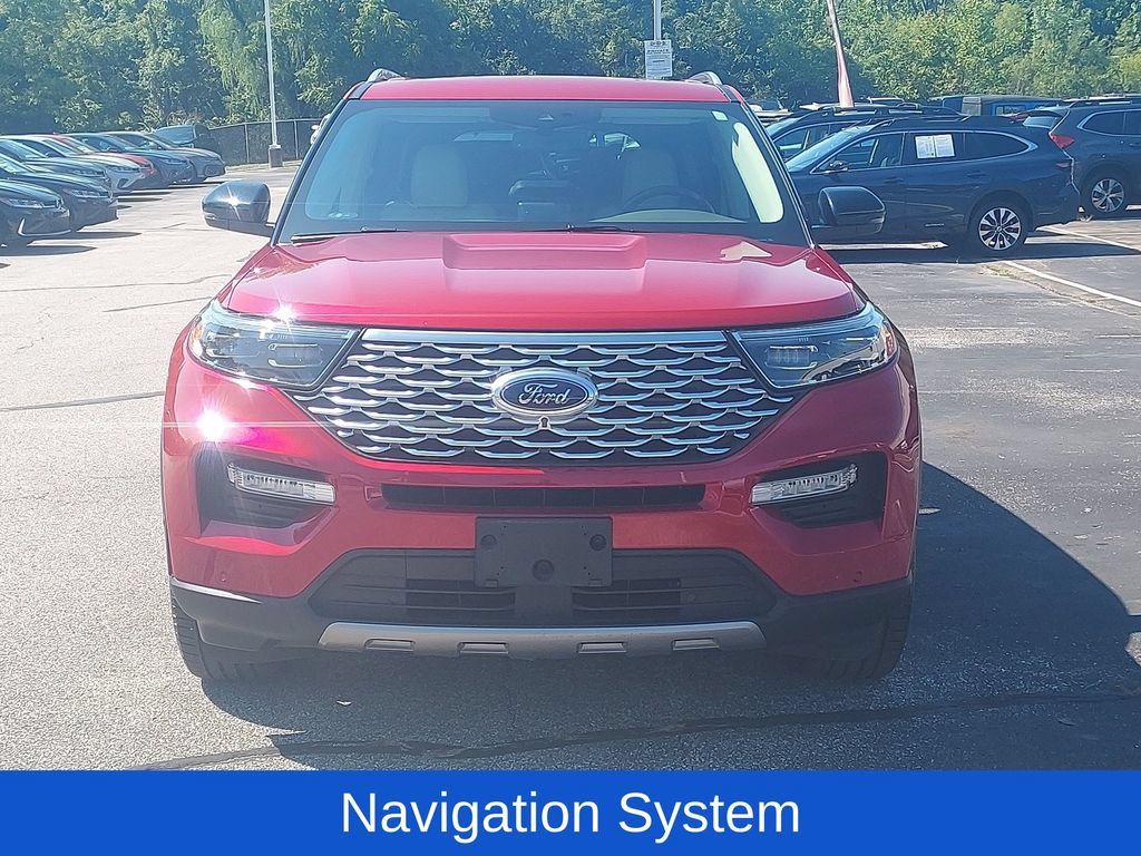 Used 2020 Ford Explorer Platinum w/ Premium Technology Package AWD/4WD image 2