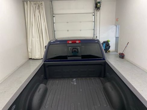 Used 2016 RAM 1500 Classic SLT AWD/4WD image 6