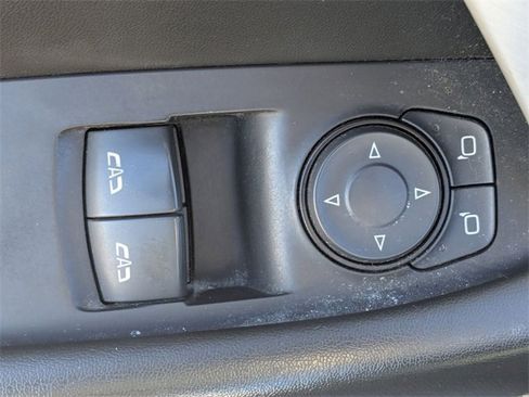 Used 2016 Chevrolet Camaro SS image 12