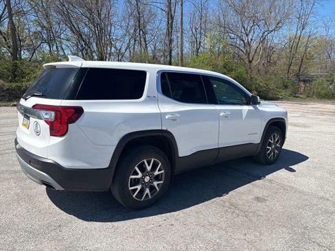 Used 2023 GMC Acadia SLE image 5