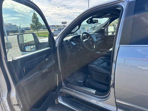 Used 2023 RAM 3500 Limited w/ Cold Weather Group AWD/4WD image 8