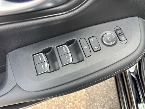 Certified 2026 Honda HR-V EX-L image 14