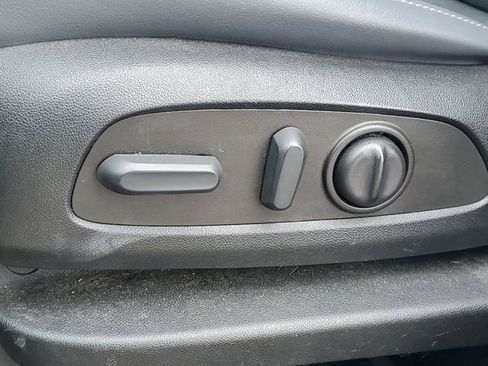 Used 2023 Buick Enclave Essence w/ Experience Buick Package image 14