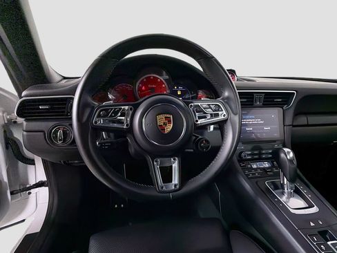 Used 2019 Porsche 911 Turbo AWD/4WD image 10