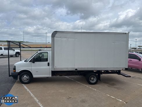 Used 2020 Chevrolet Express 3500 RWD image 6