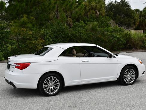 Used 2012 Chrysler 200 Limited FWD image 39