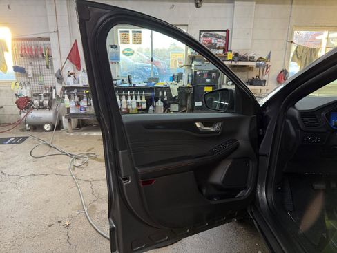 New 2026 Ford Escape ST-Line w/ Tech Pack #1 image 11