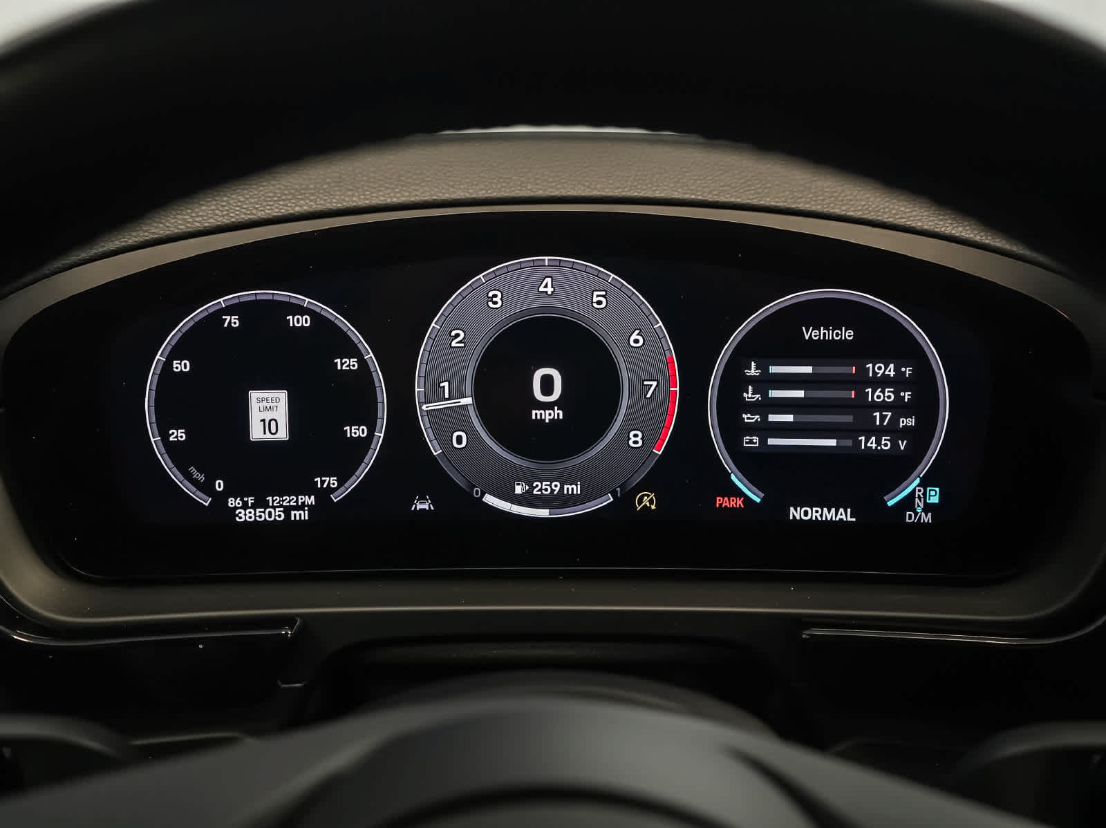 Certified 2024 Porsche Cayenne AWD/4WD image 24