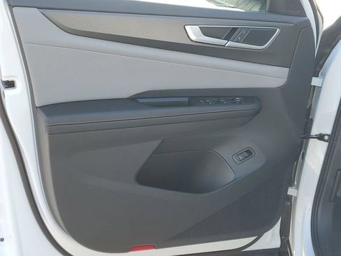 New 2026 Volkswagen Atlas Peak Edition image 10